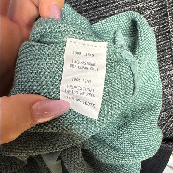 Milly Green Ribbed Tunic Blouse with 3/4 Sleeves - Picture 4 of 4